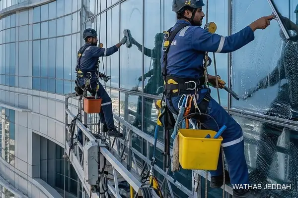 Glass Facade Cleaning in Ghulail, Jeddah - Wathab Jeddah Cleaning Services