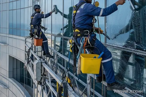 تنظيف واجهات زجاج حي مدائن الفهد وثاب جدة