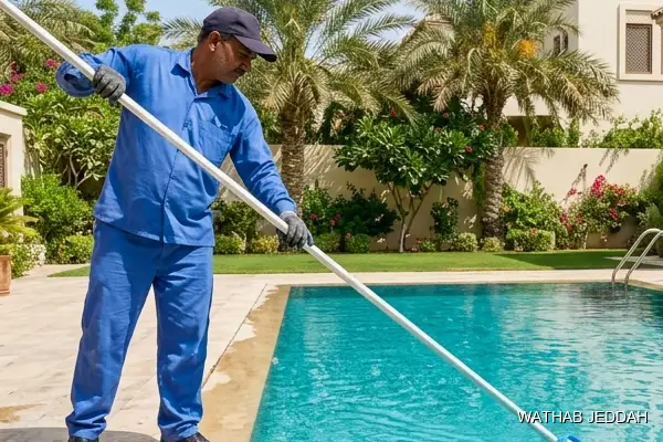 Swimming Pool Cleaning in Al Faisaliyah