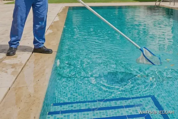 Swimming Pool Cleaning in Al Sahifah, Jeddah - Wathab Jeddah Cleaning Services