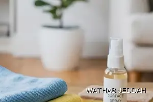 فريق وثاب جدة أثناء تنظيف مطاعم في حي أبحر الجنوبية بجدة